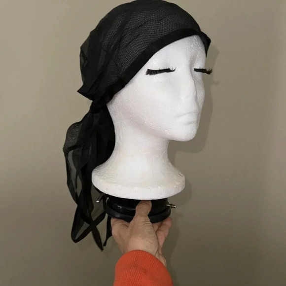 Collectors hat Bonwit Teller by famous designer Don Kline luxury store The Met - Picture 3 of 17